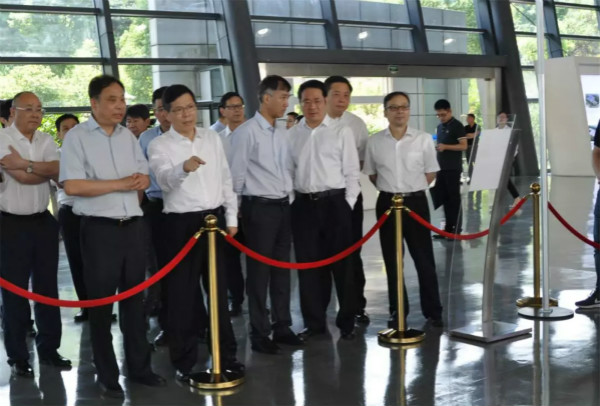 為什么說杭叉是個偉大的企業(yè)？杭州市市長也來走訪調(diào)研！